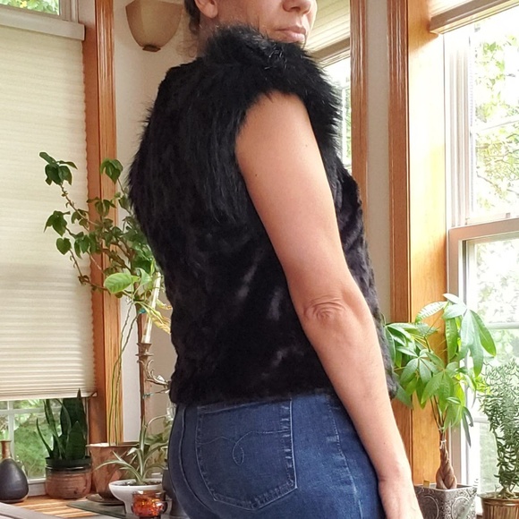 Skaist Taylor for Target Fur Cropped Vest - Picture 5 of 6